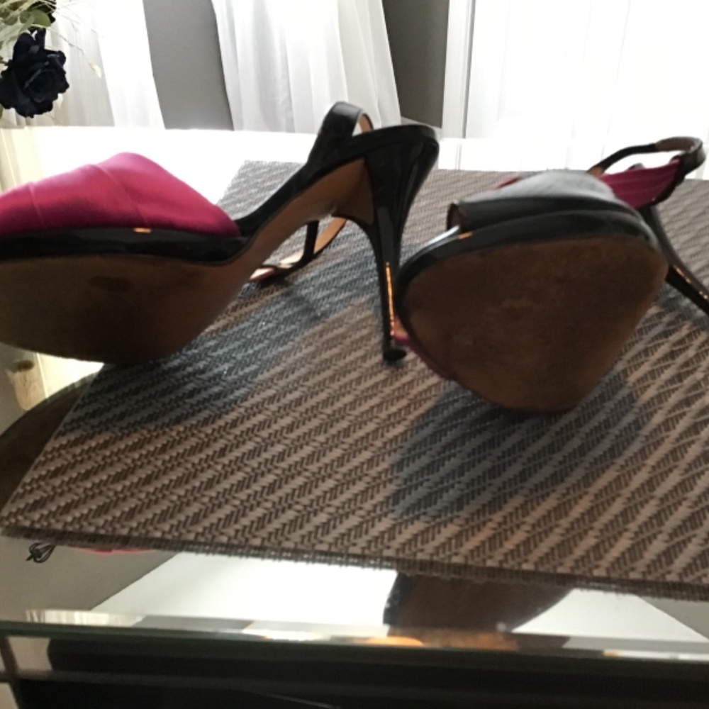 Shoes - Picture 3 of 4